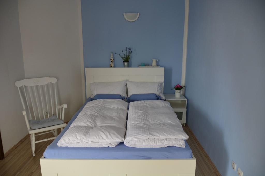 Apartament Sloneczny Brzeg Miedzyzdroje Ruang foto